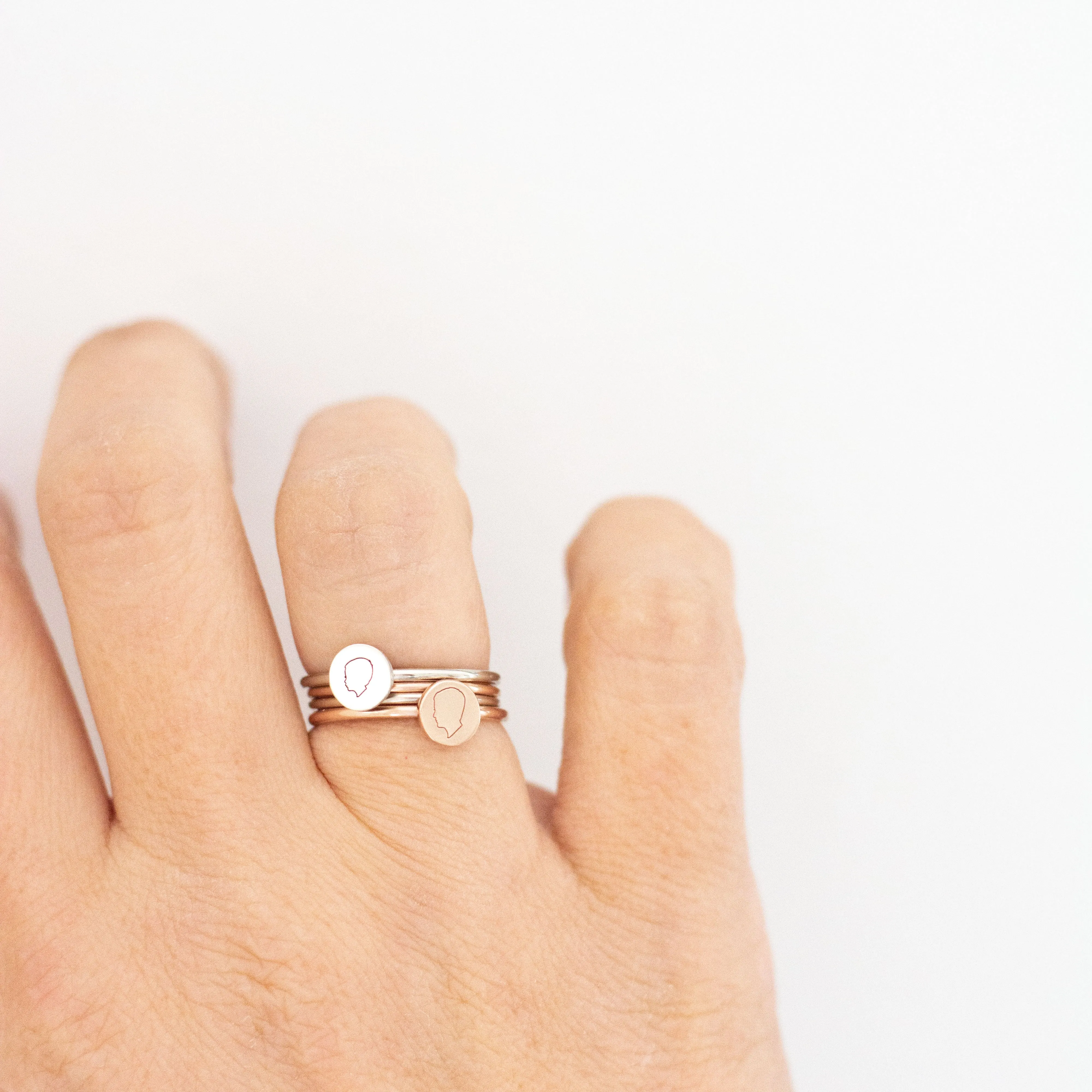 14K Outlined Silhouette Dot Ring