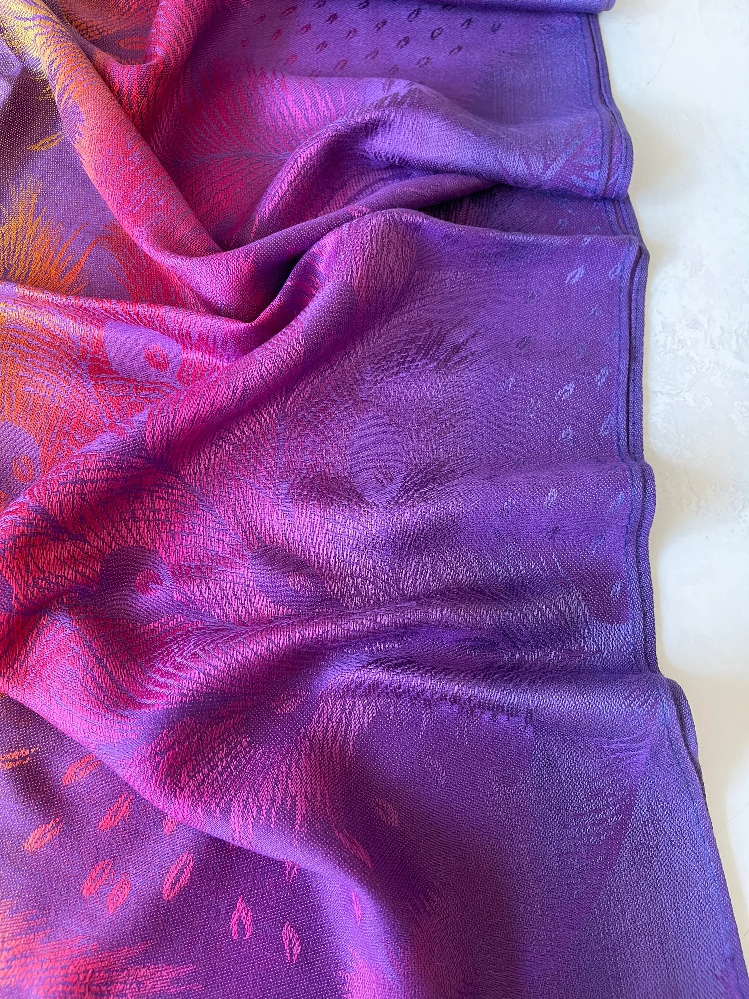 LARGE PURPLE RAINBOW FEATHER AND LEAF PRINT PASHMINA SHAWL SCARF