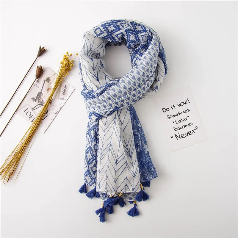 Women's Feather Pattern Beaded Tassels Scarf